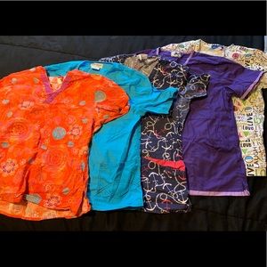 Lot of 5 scrubs tops size small